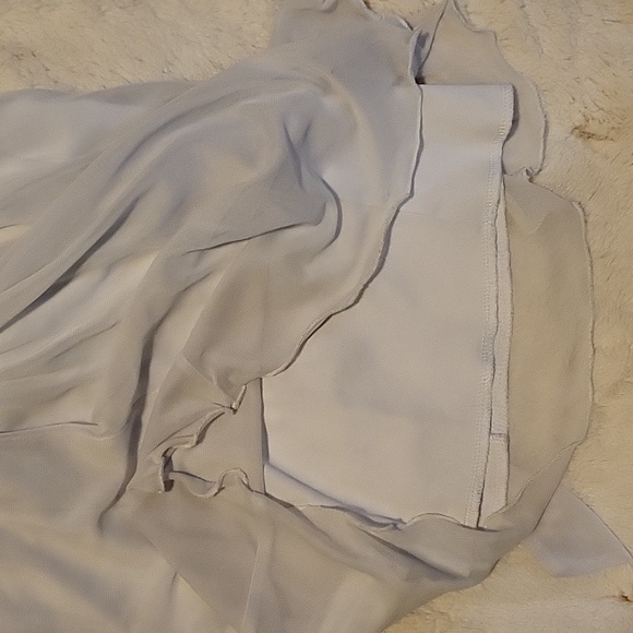 Le Château white halter top - Picture 8 of 8